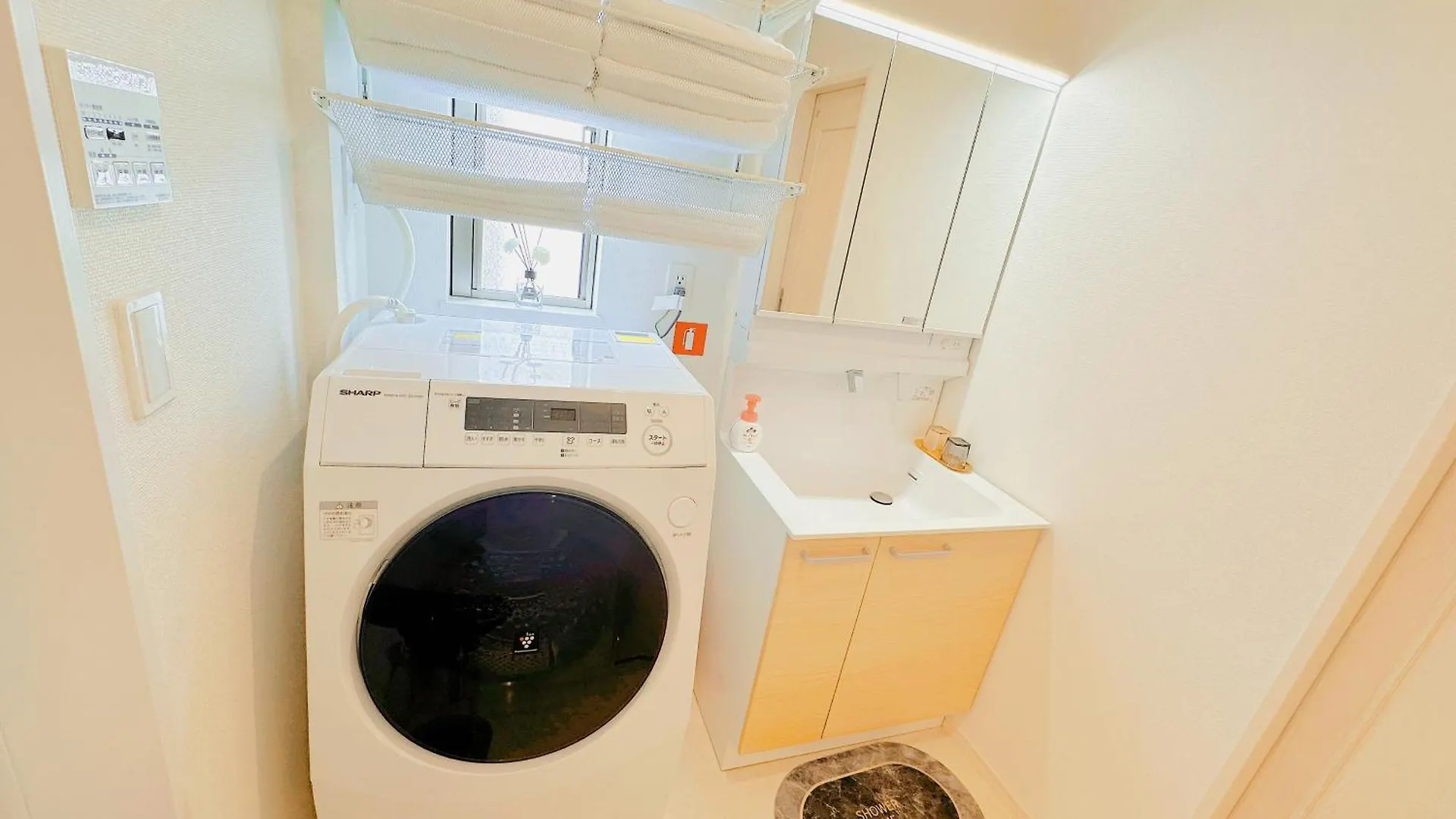 吉屋 Hotel Tokyo 0*,  Japan